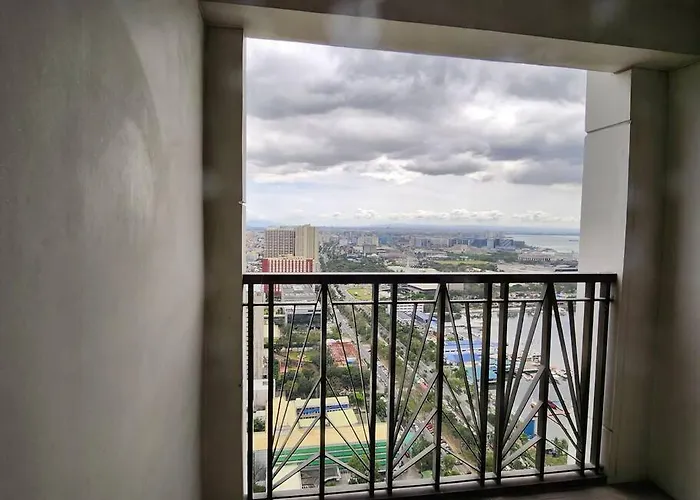1br W/balcony Gorgeous Bay Sunset And Yacht Club View Manila